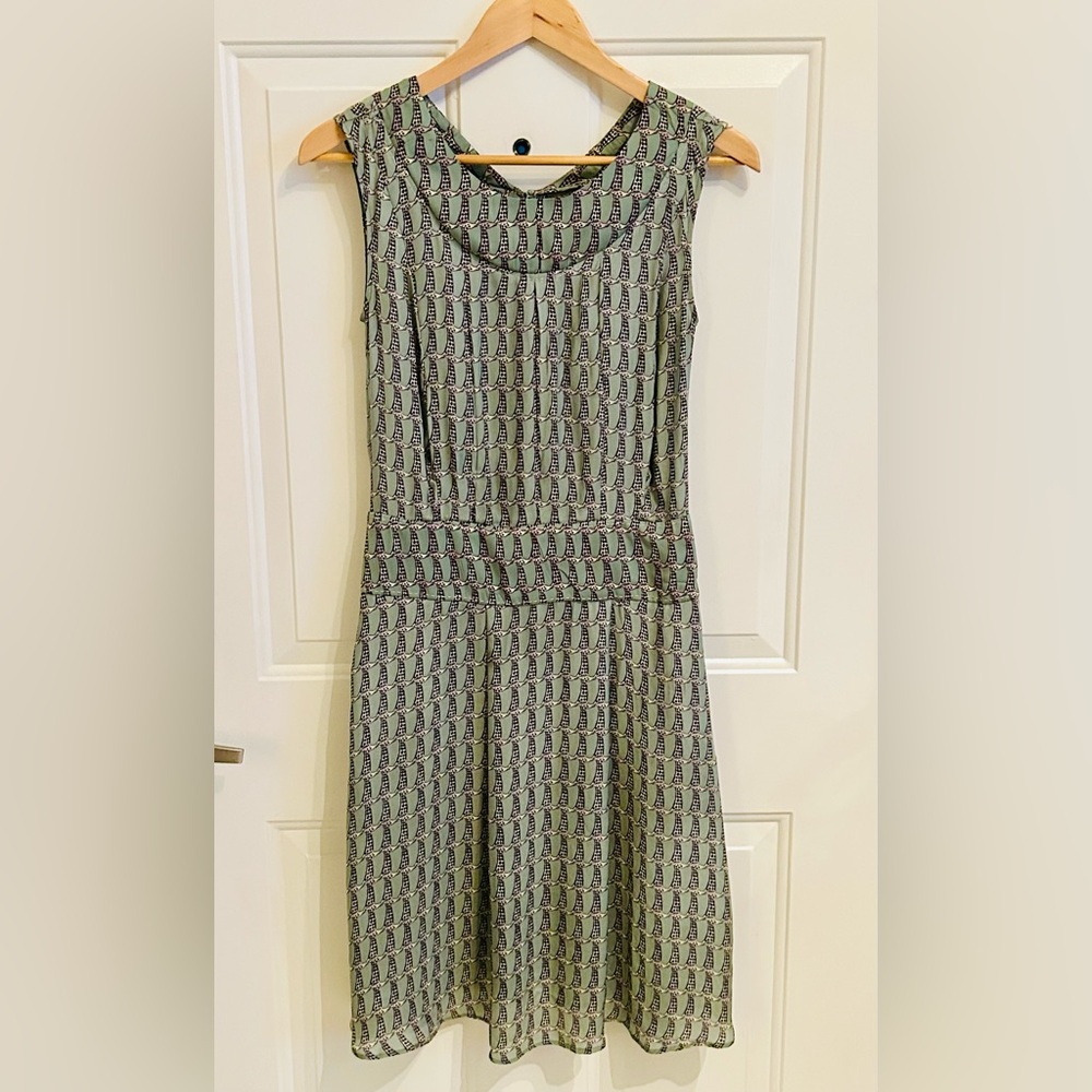 Cotelac France Silk Midi Giraffe Print Dress Sage Green Sz 1 Sm/Med Sleeveless